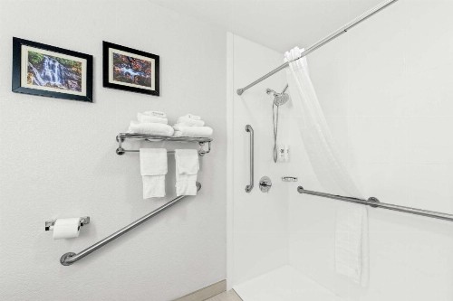 Comfort Inn near Great Smoky Mountain National Park - image 6