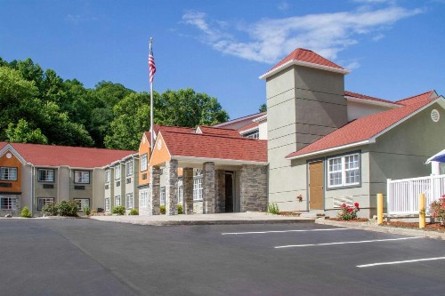 Quality Inn & Suites Maggie Valley - image 18