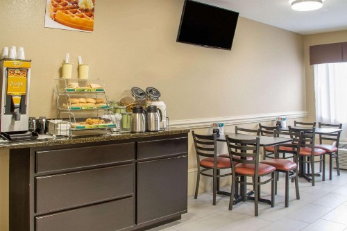 Quality Inn & Suites Maggie Valley - image 6