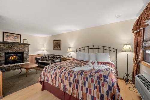 Jonathan Creek Inn and Villas - image 31