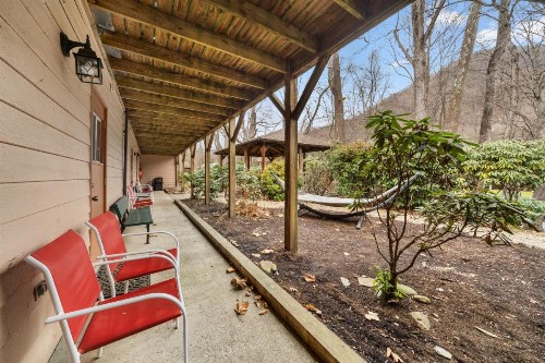 Jonathan Creek Inn and Villas - image 48