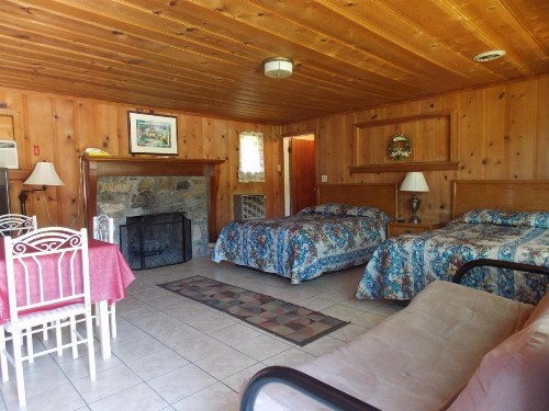 Clarketon Motel - Maggie Valley - image 13
