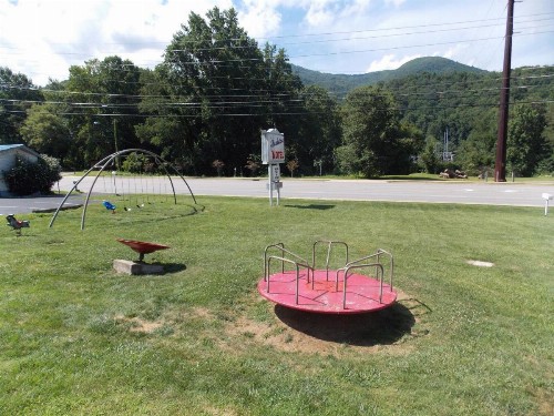 Clarketon Motel - Maggie Valley - image 19