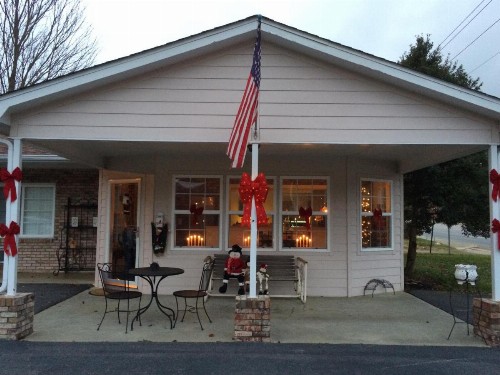 Cardinal Inn - image 41
