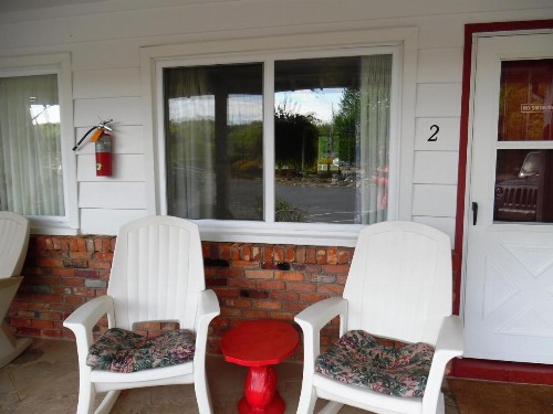 Laurel Park Inn - image 26