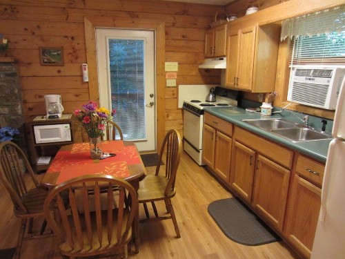 Misty Creek Log Cabins - image 23
