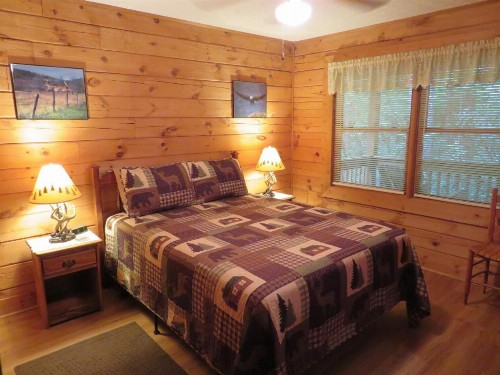 Misty Creek Log Cabins - image 28