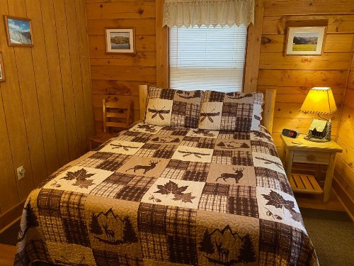 Misty Creek Log Cabins - image 41