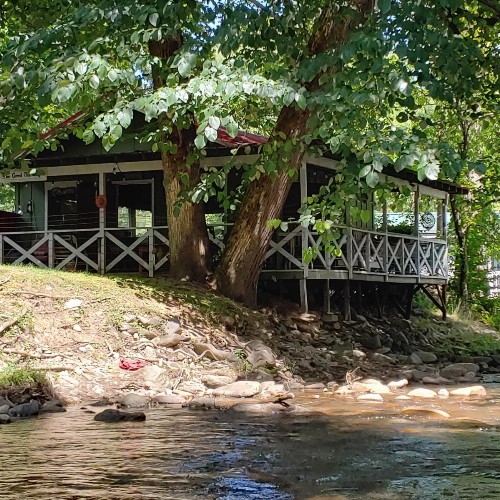 Rolling Brook Inn - image 6