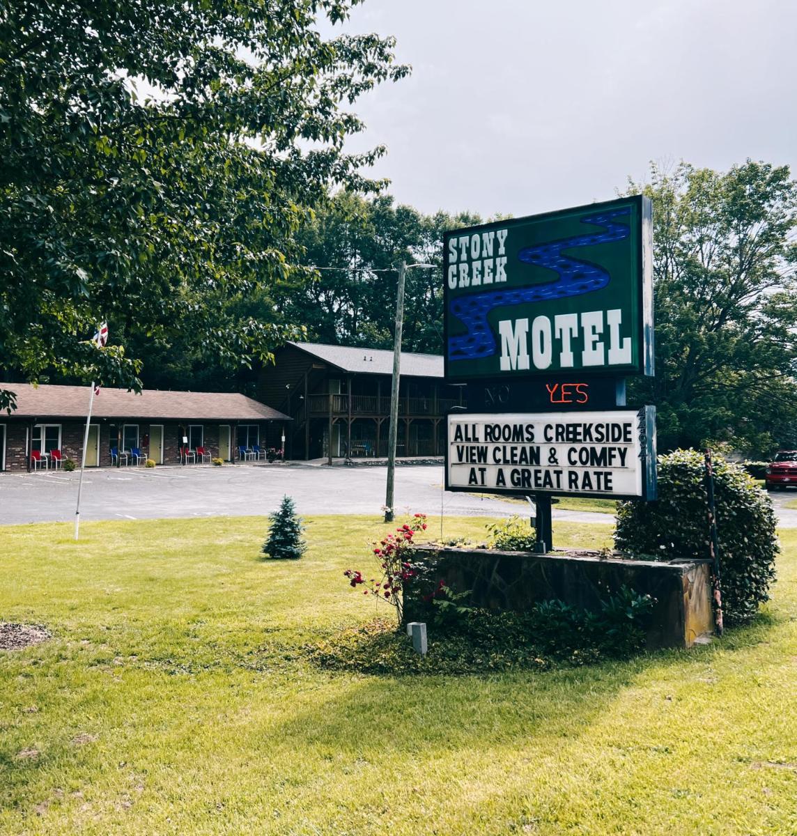 Stony Creek Motel - main image