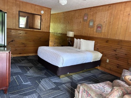 Stony Creek Motel - image 13