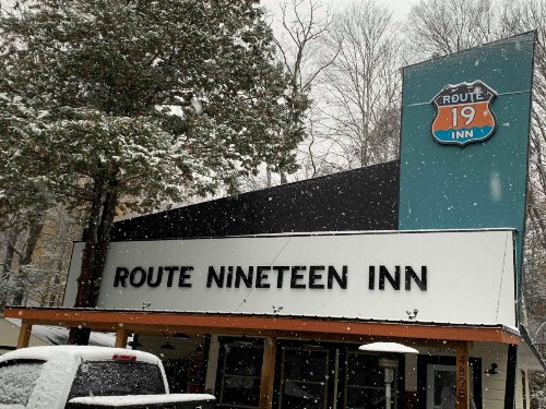 Route 19 Inn - image 2