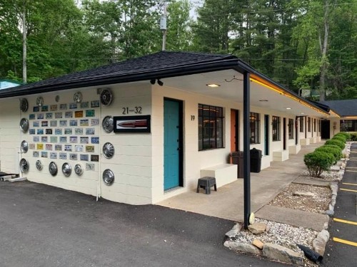 Route 19 Inn - image 38