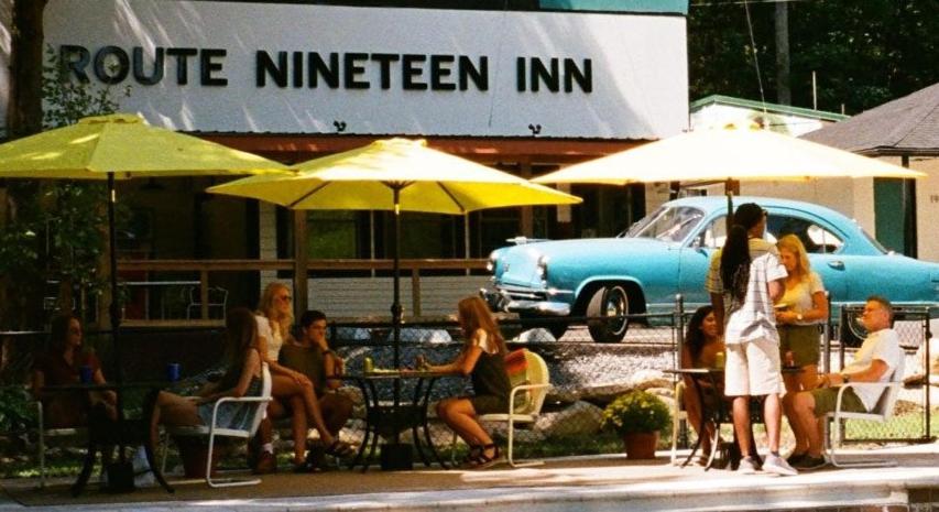 Route 19 Inn - image 6