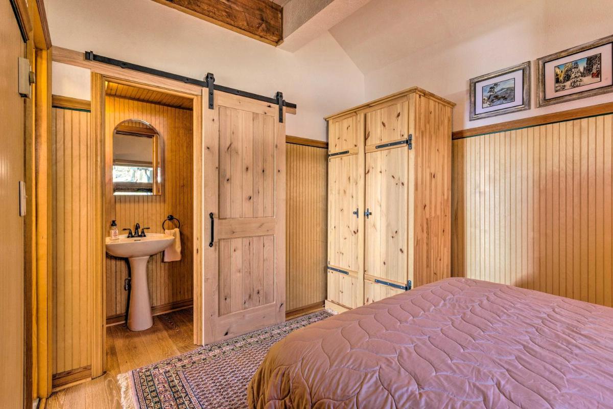 Luxe Blue Ridge Mountain Retreat with Sauna and Creek! - image 5