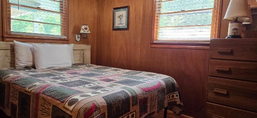 Cozy Creek Cottages - image 20