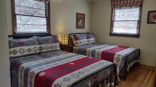 Cozy Creek Cottages - image 7
