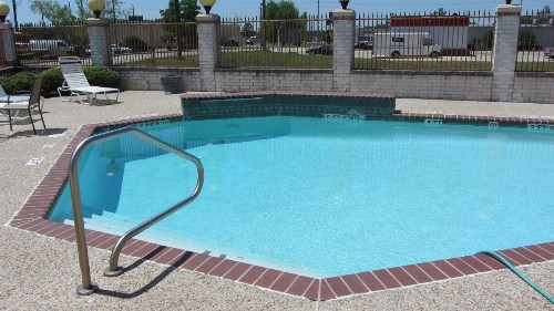 Magnolia Inn and Suites - image 33