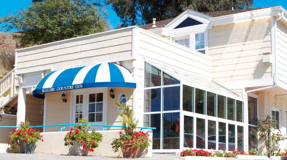 Malibu Country Inn - image 6