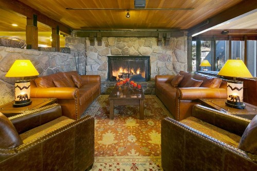 Mammoth Mountain Inn - image 12