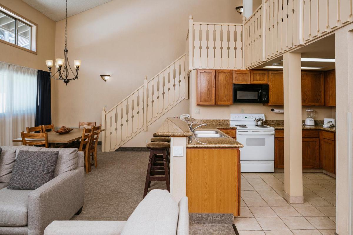 Mammoth Mountain Inn - image 2