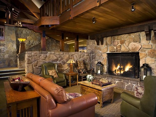 Mammoth Mountain Inn - image 32