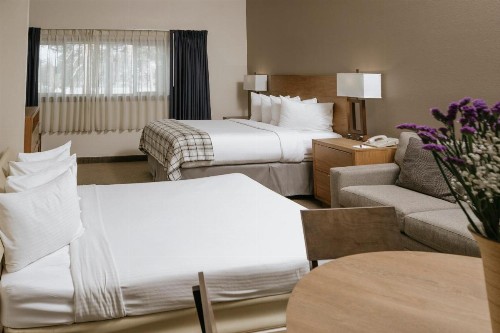 Mammoth Mountain Inn - image 33