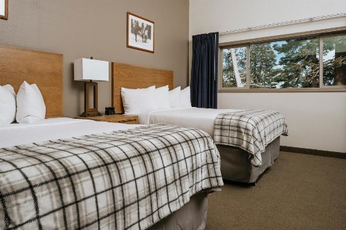 Mammoth Mountain Inn - image 4