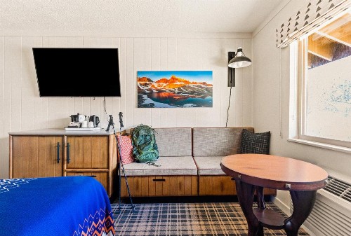 The Sierra Nevada Resort - image 7