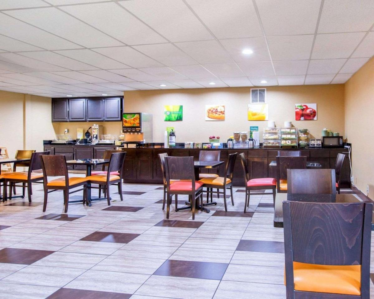 Quality Inn near Mammoth Mountain Ski Resort - image 4