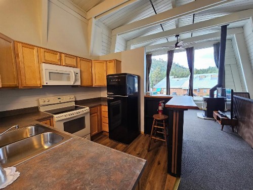 Cinnamon Bear Inn - image 10