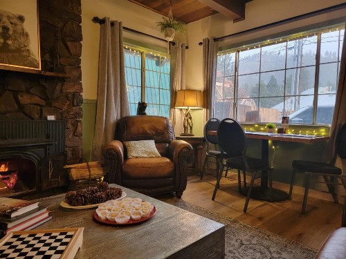 Cinnamon Bear Inn - image 2