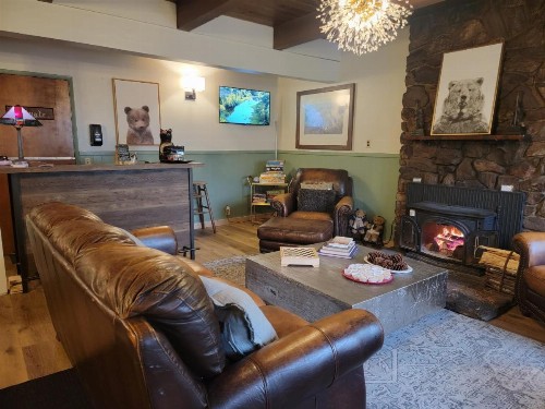 Cinnamon Bear Inn - image 5