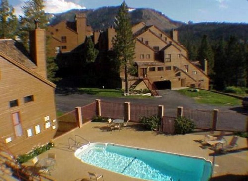 Aspen Creek by 101 Great Escapes - image 1