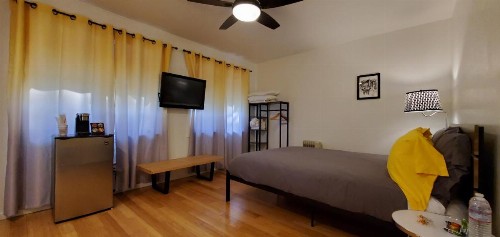 The Mammoth Inn - image 11