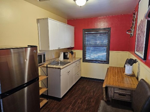Holiday Haus - image 33