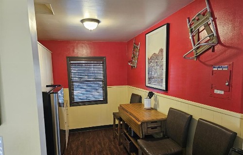 Holiday Haus - image 34