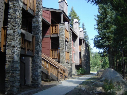 The Summit Resort 2BR/2BA Mammoth Lakes - image 2