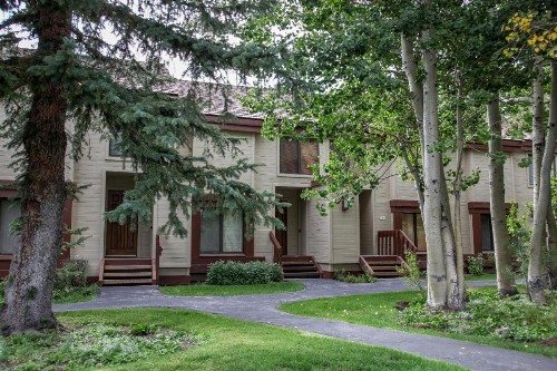 Snowcreek Iii #420 Condo - image 2