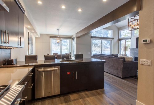 Snowcreek #754 - Phase V - image 9