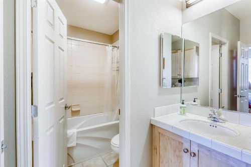 Mammoth Green Condos - image 6