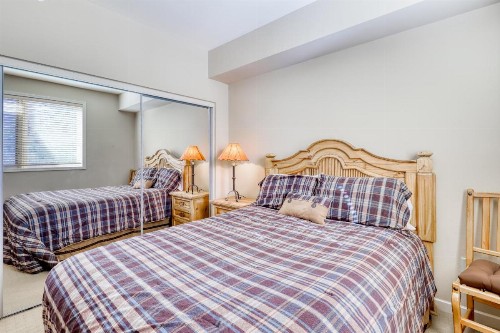 Mammoth Green Condos - image 7