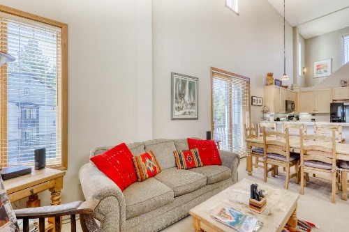 Mammoth Green Condos - image 8