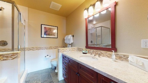 Juniper Crest 1 Apartment - image 20