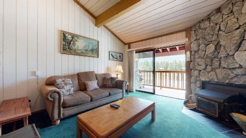 Summit 32 Apartment - image 7