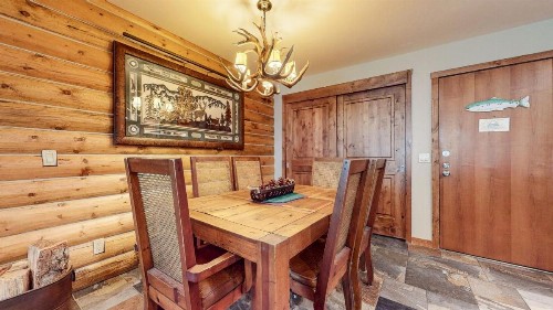 Summit 81 Apartment - image 16