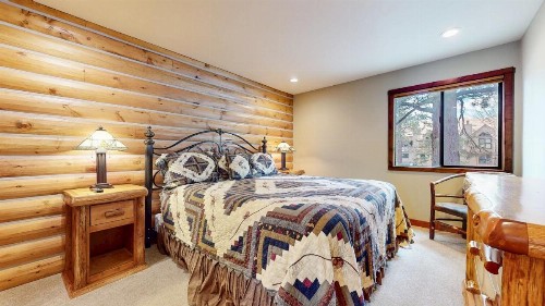 Summit 81 Apartment - image 38