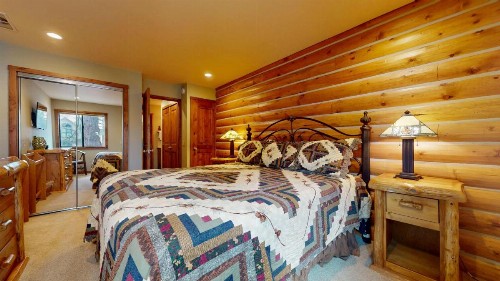 Summit 81 Apartment - image 42