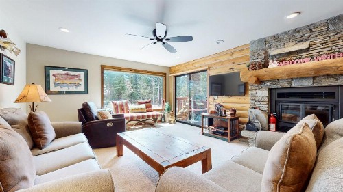 Summit 81 Apartment - image 5