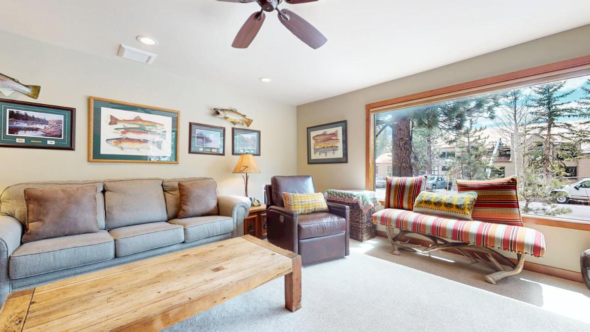 Summit 81 Apartment - image 7